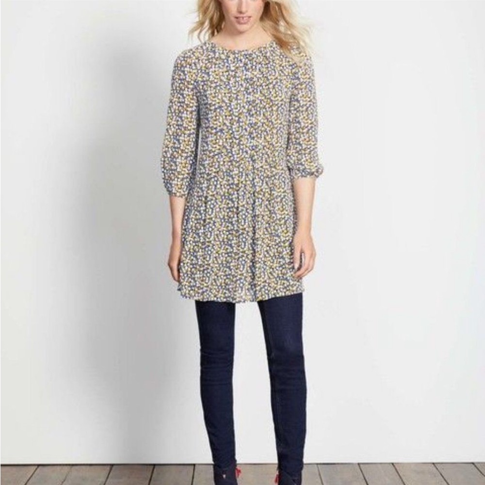 Boden Floral Tunic Top in Navy, Yellow & White